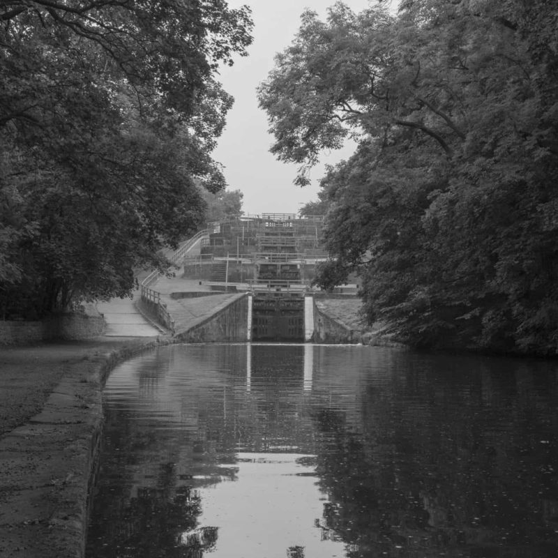 Beckfoot Bridge & Canal at Bingley Hobo Tom Photography